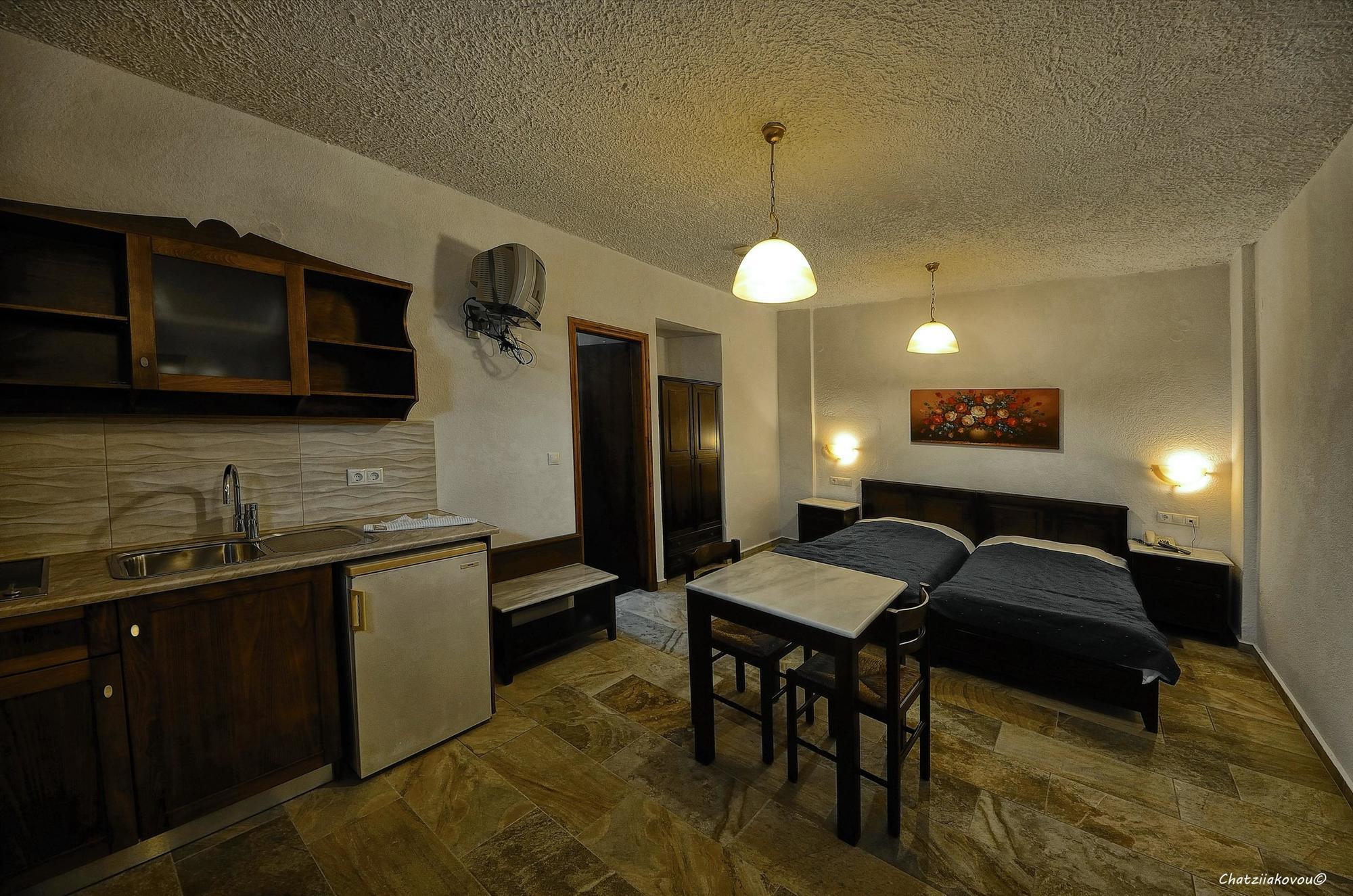 Agrilionas Hotel Marathókampos Eksteriør bilde